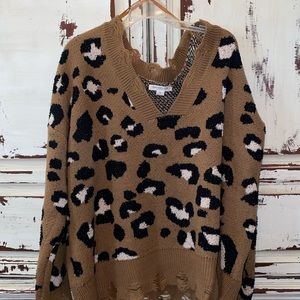Chic Soul Leopard Print Sweater